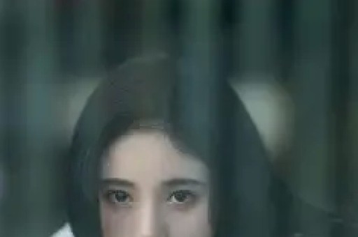 网红推“拇指拉伸”课：伸进嘴里按压上腭变超模脸妈妈们花钱给婴儿练被曝剽窃AI生成